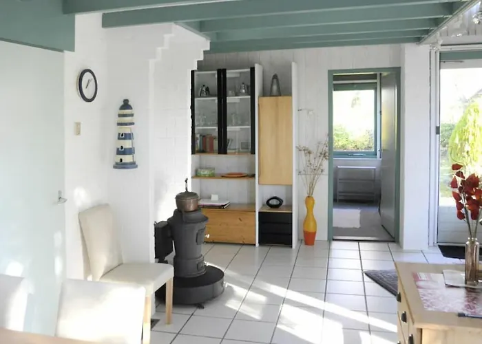 House In With 2 Bedrooms Ouddorp